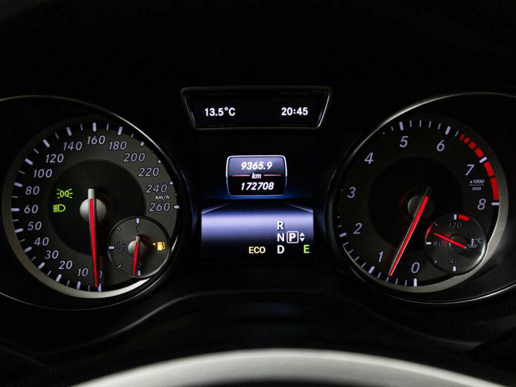 Б/У Мерседес-Бенц КЛА 2014 года. Фото: #11