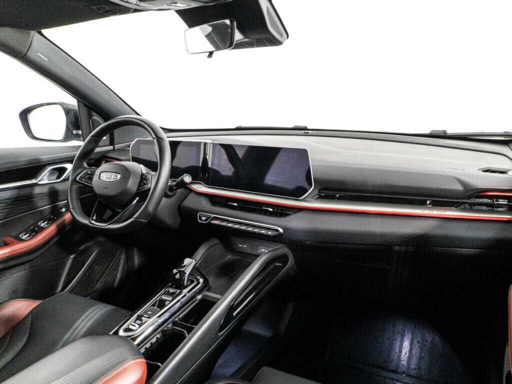 Б/У Джили Кулрэй 2023 года. Фото: #8