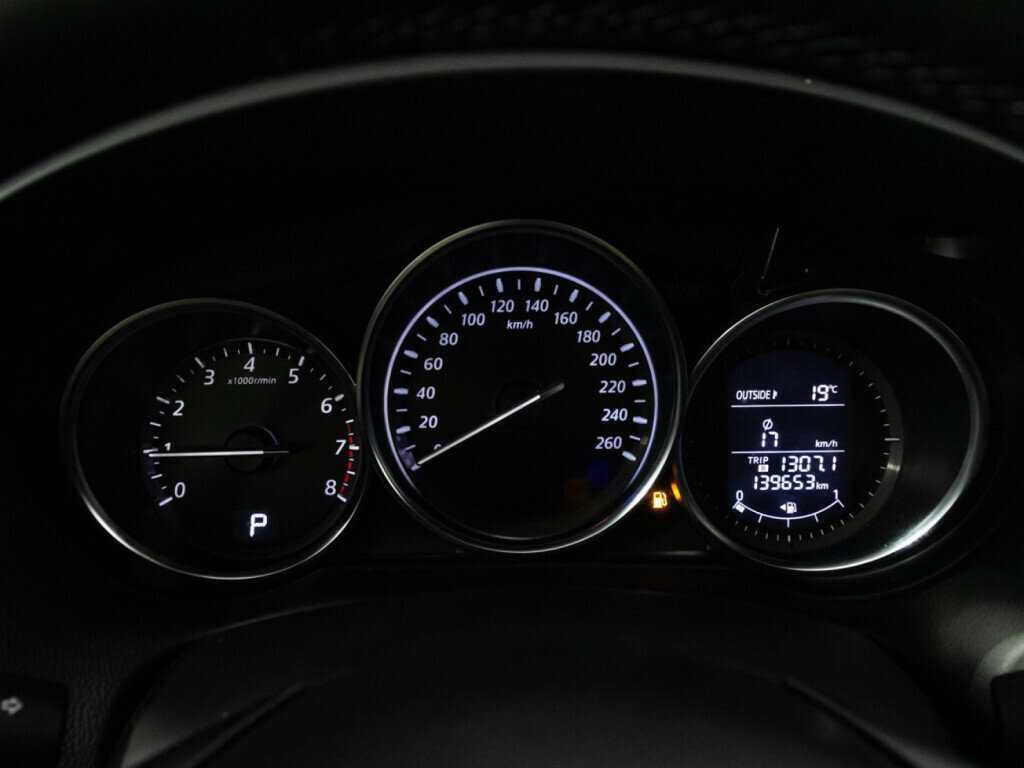 Б/У Мазда Ц-Икс-5 2014 года. Фото: #11