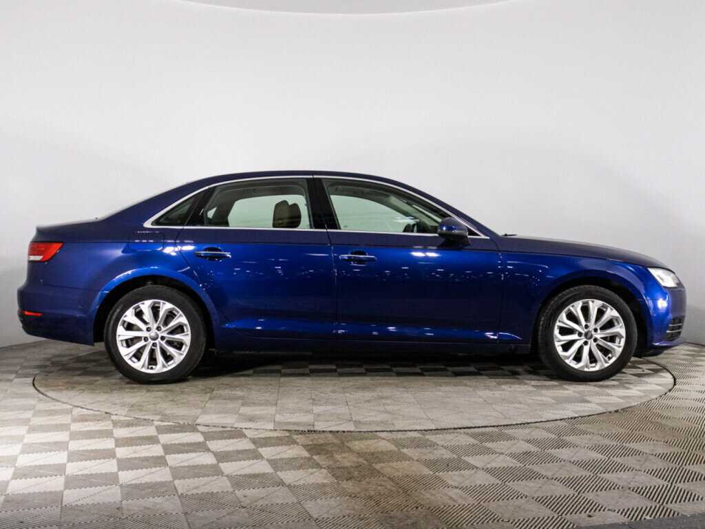 Б/У Ауди А4 2016 года. Фото: #3