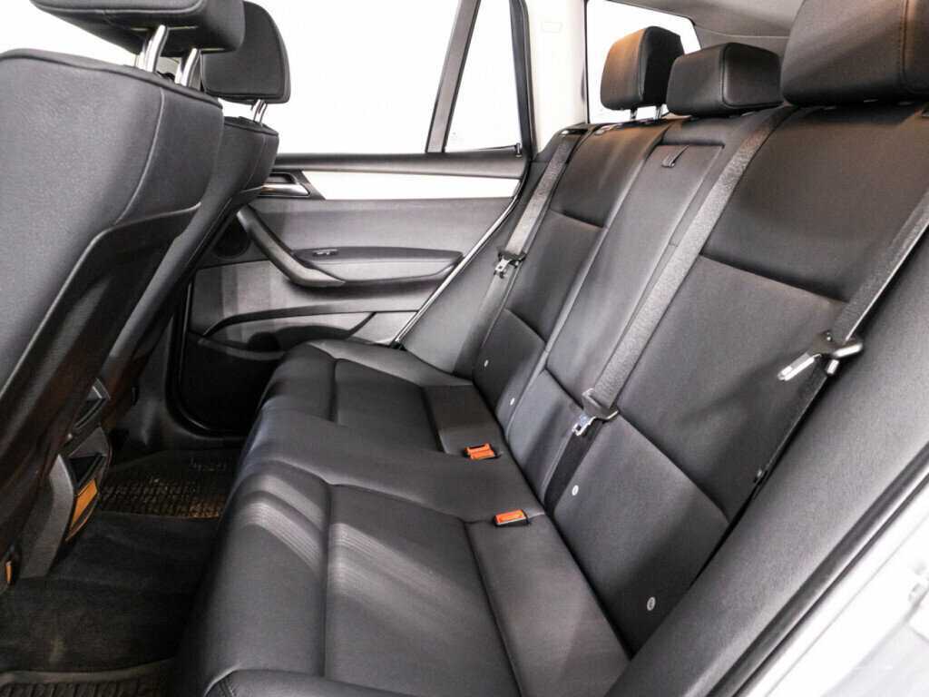 Б/У БМВ Икс3 2013 года. Фото: #9