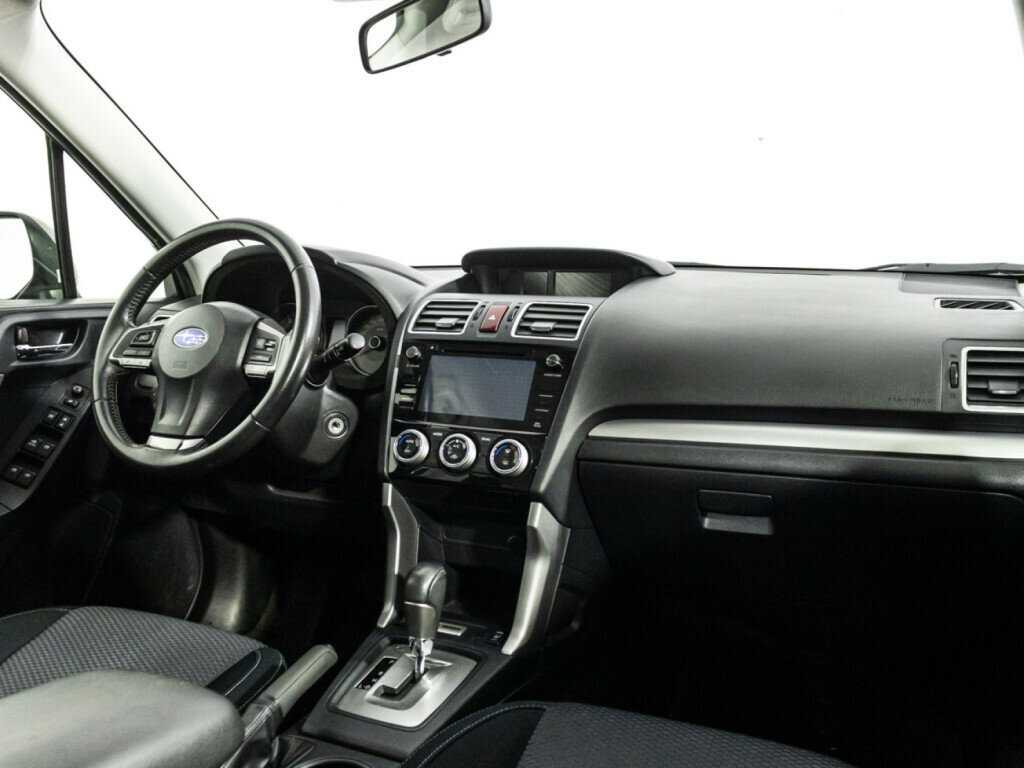 Б/У Субару Форестер 2016 года. Фото: #8