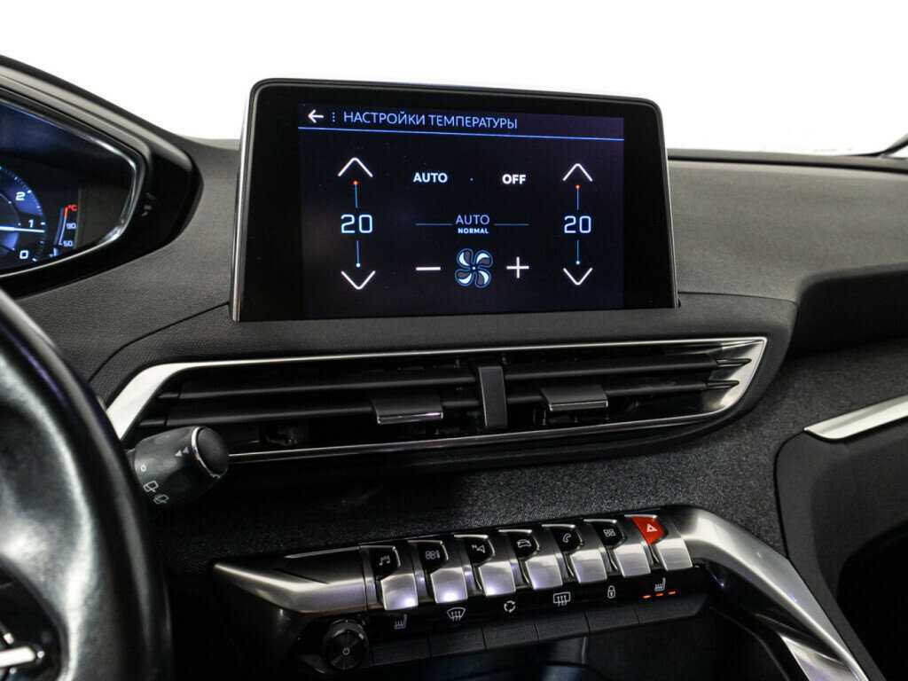 Б/У Пежо 3008 2019 года. Фото: #16