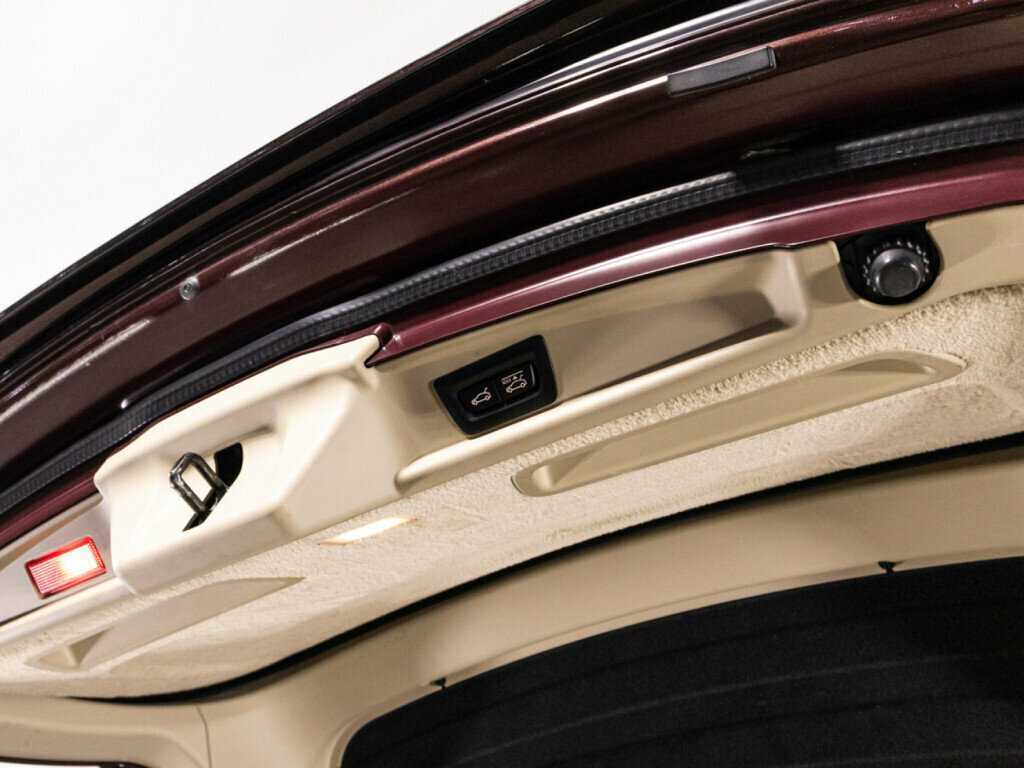 Б/У БМВ 5 серии 2012 года. Фото: #14