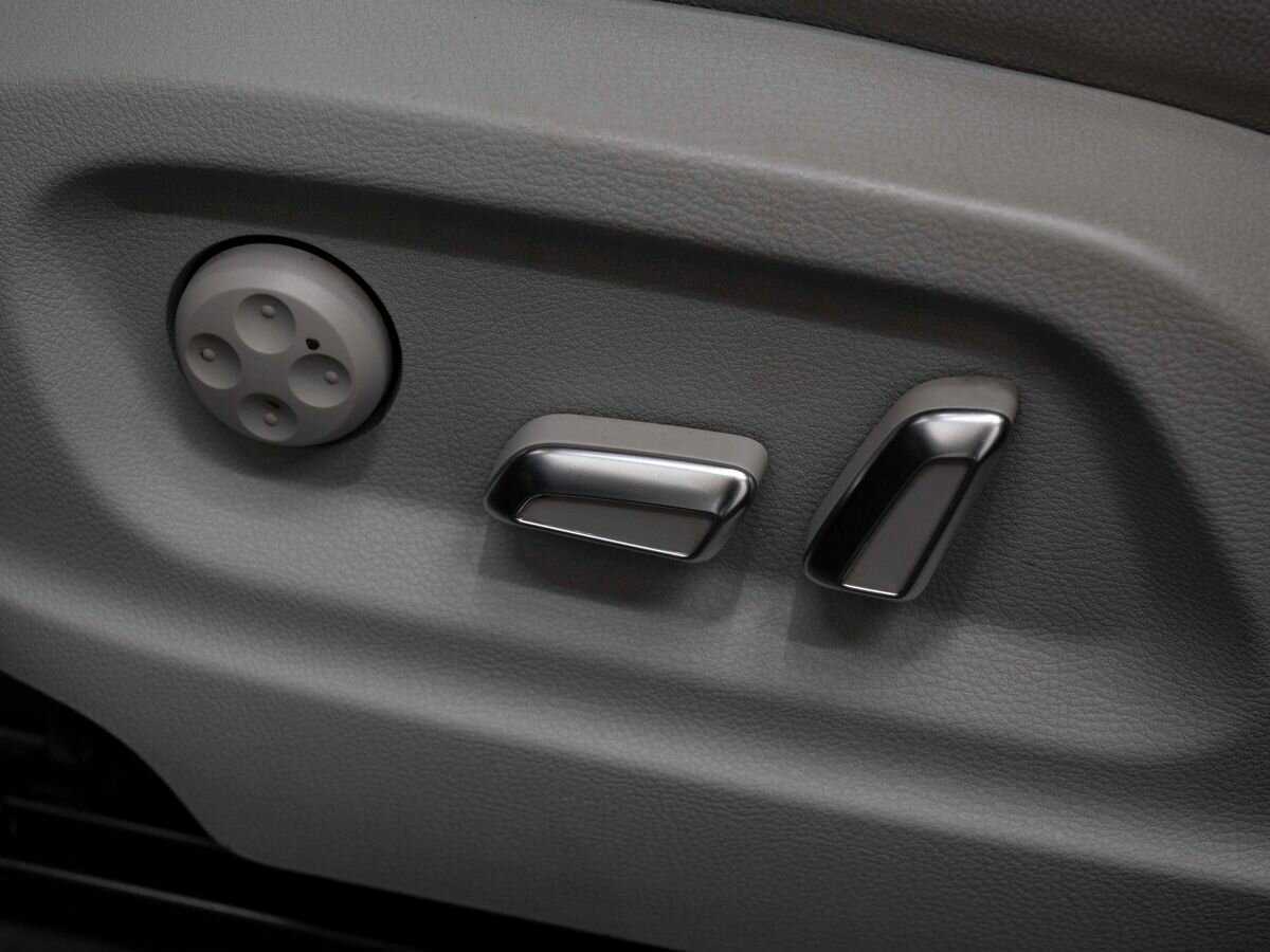 Б/У Ауди К5 2013 года. Фото: #20