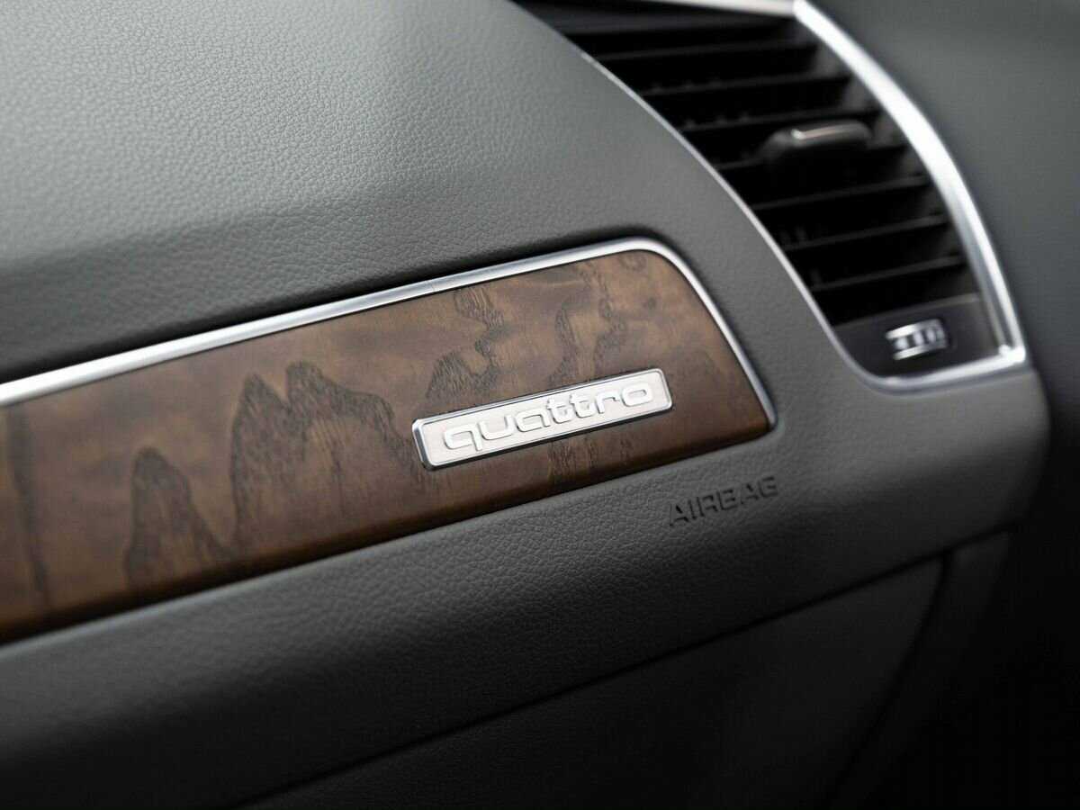 Б/У Ауди К5 2013 года. Фото: #21