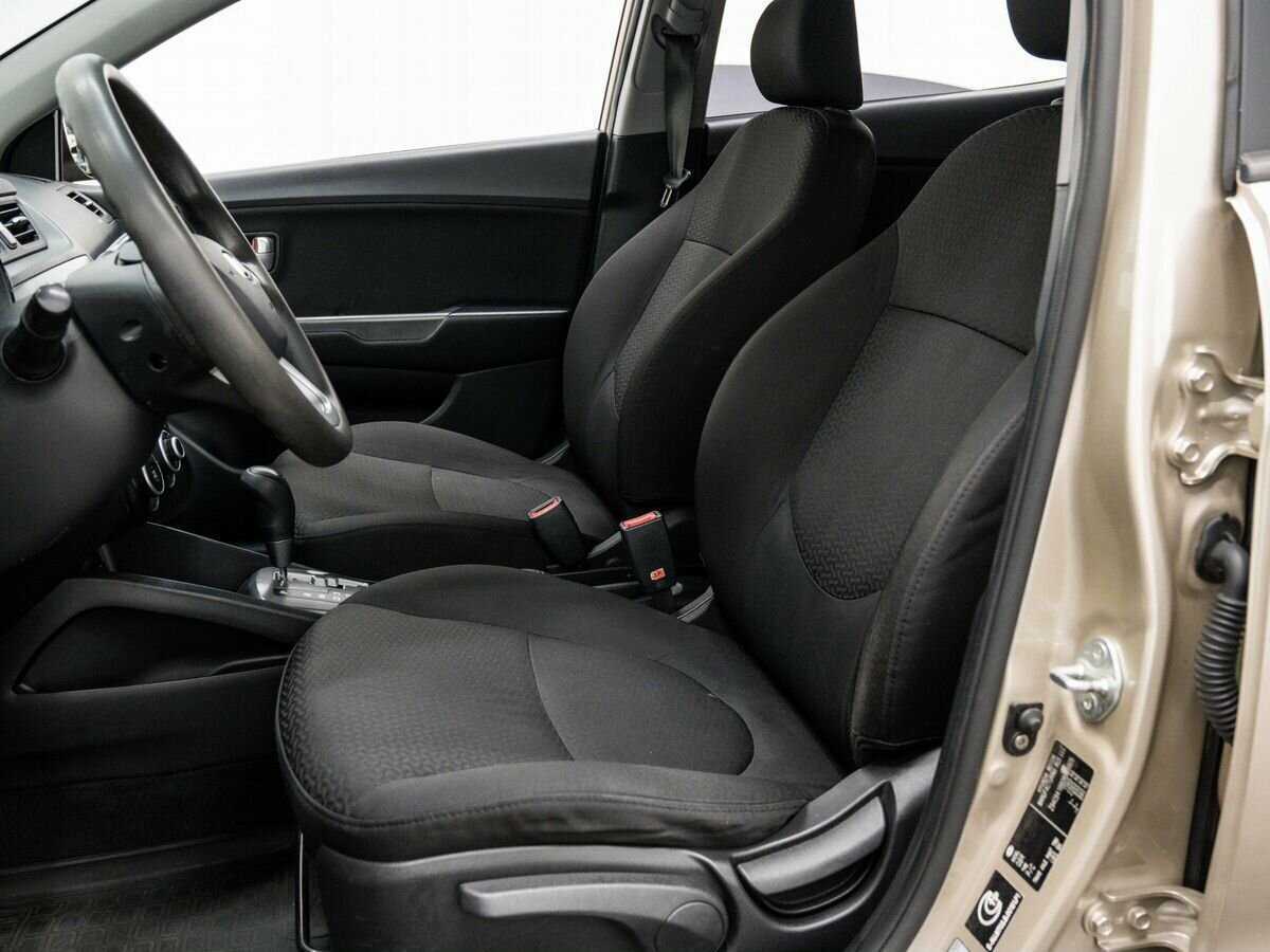 Б/У Киа Рио 2012 года. Фото: #13