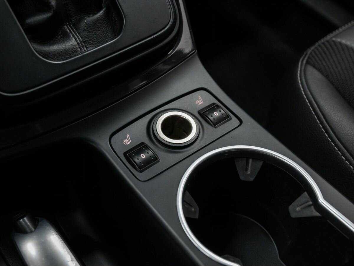 Б/У Форд Куга 2015 года. Фото: #14