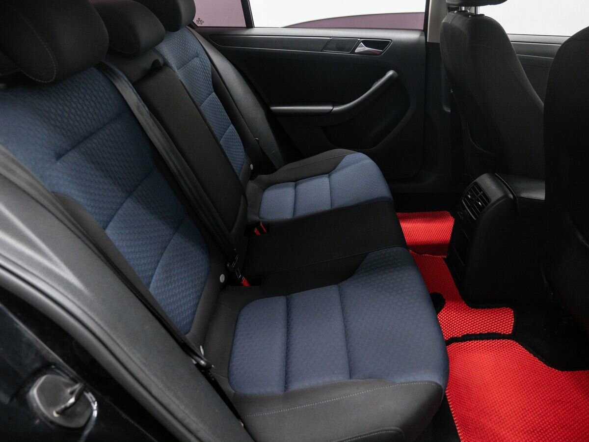 Б/У Фольксваген Джетта 2013 года. Фото: #8