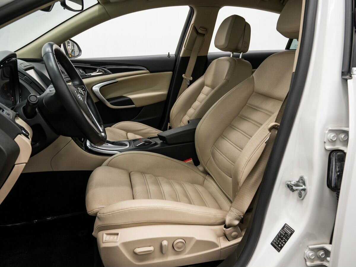 Б/У Опель Инсигния 2015 года. Фото: #14