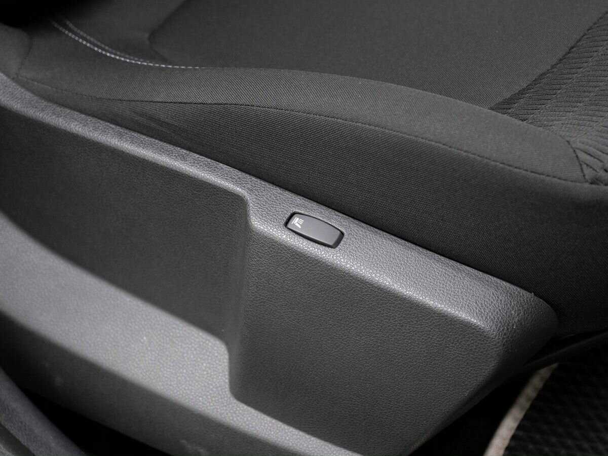 Б/У Рено Каптюр 2017 года. Фото: #12