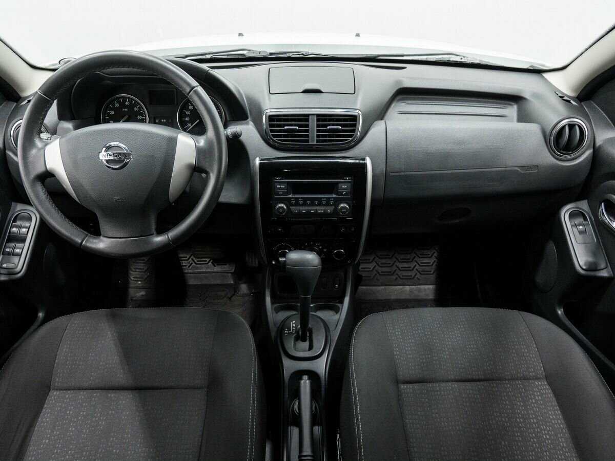 Б/У Ниссан Террано 2015 года. Фото: #10