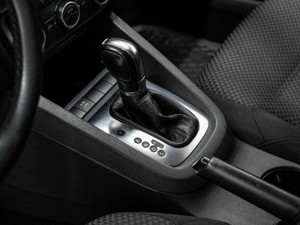 Б/У Фольксваген Джетта 2012 года. Фото: #17