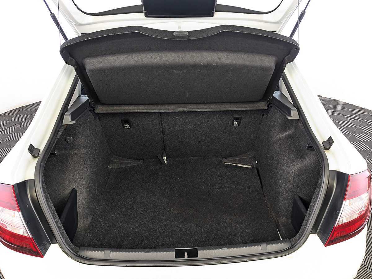 Б/У Шкода Рапид 2019 года. Фото: #9