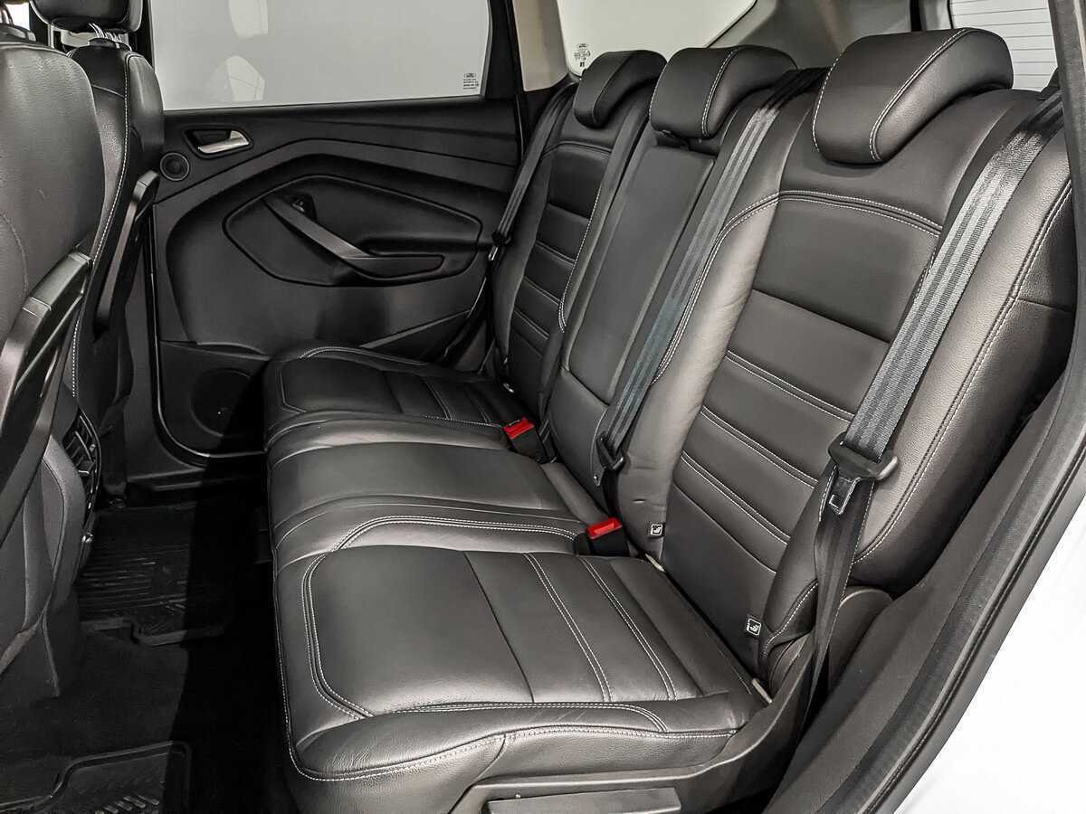 Б/У Форд Куга 2016 года. Фото: #15