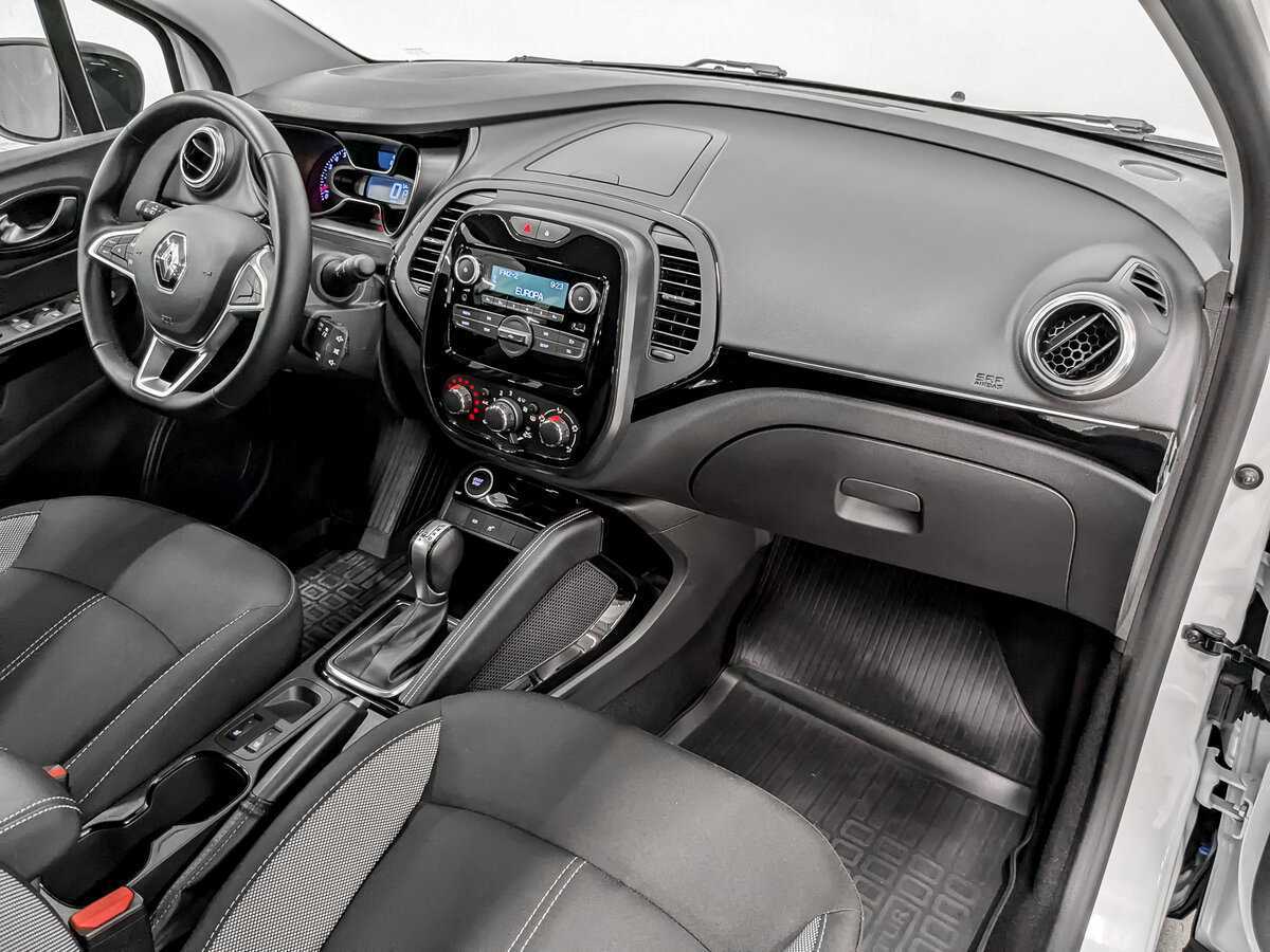 Б/У Рено Каптюр 2021 года. Фото: #10