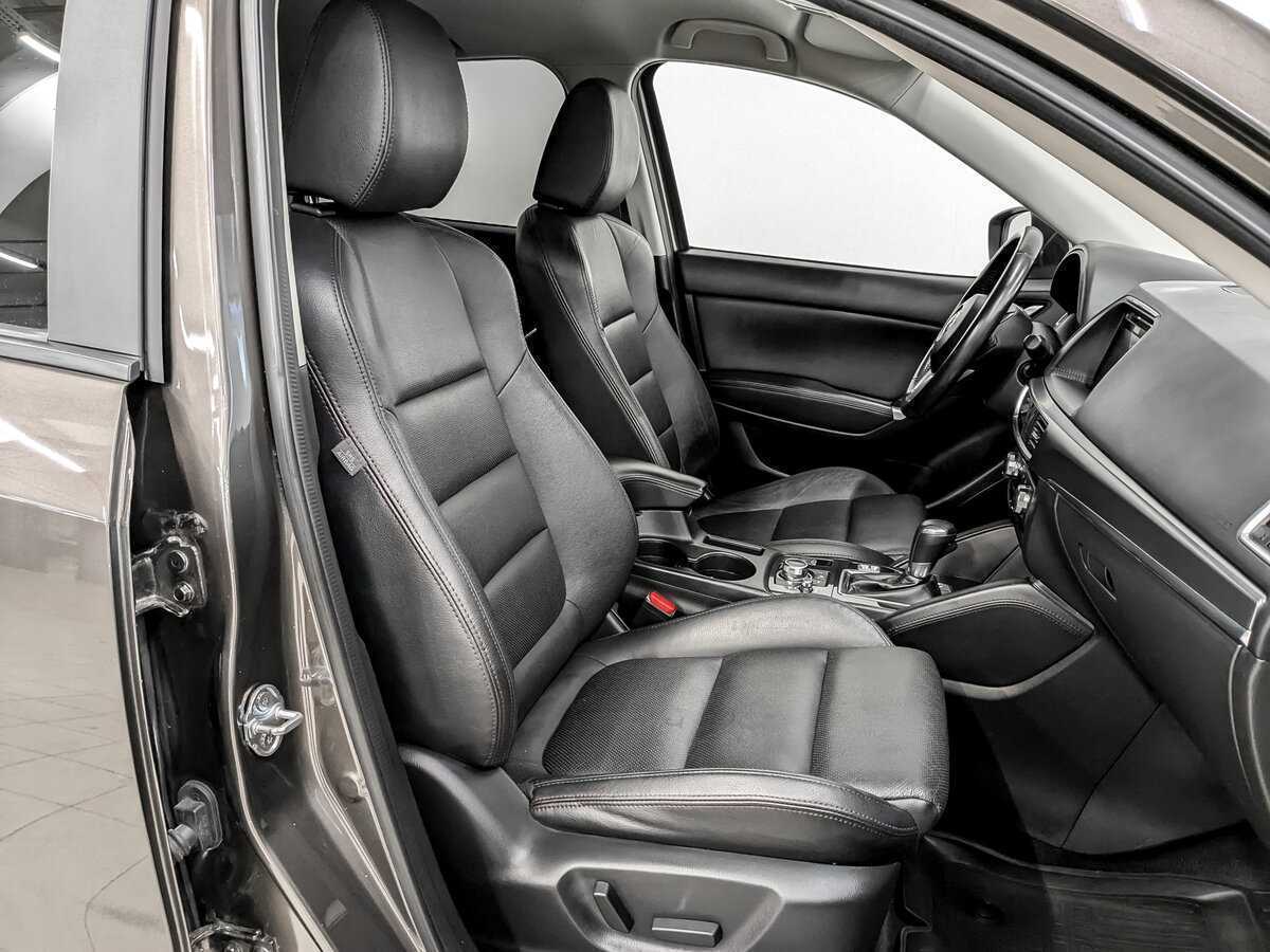 Б/У Мазда Ц-Икс-5 2016 года. Фото: #23