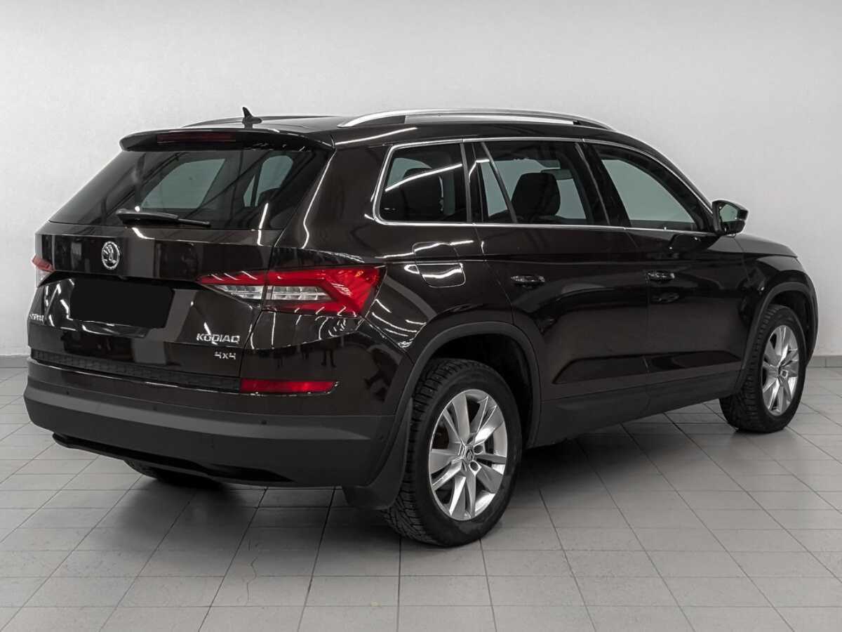 Б/У Шкода Кодиак 2017 года. Фото: #2