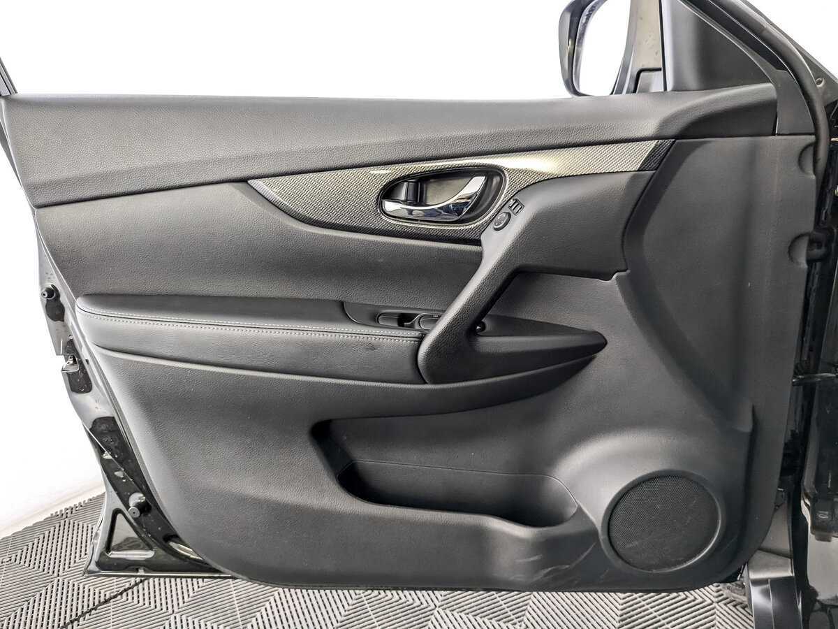 Б/У Ниссан Икс-Трейл 2018 года. Фото: #16