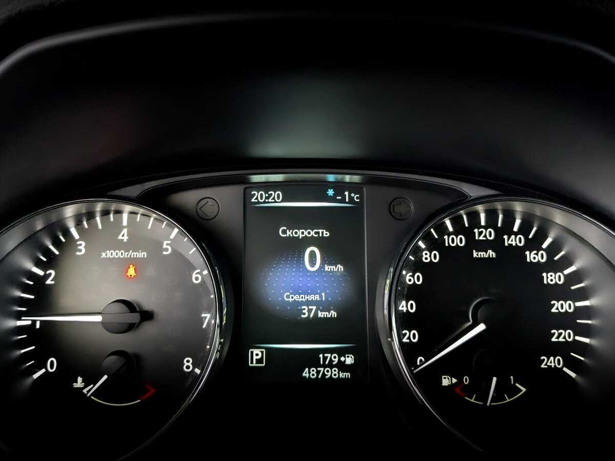 Б/У Ниссан Икс-Трейл 2018 года. Фото: #12