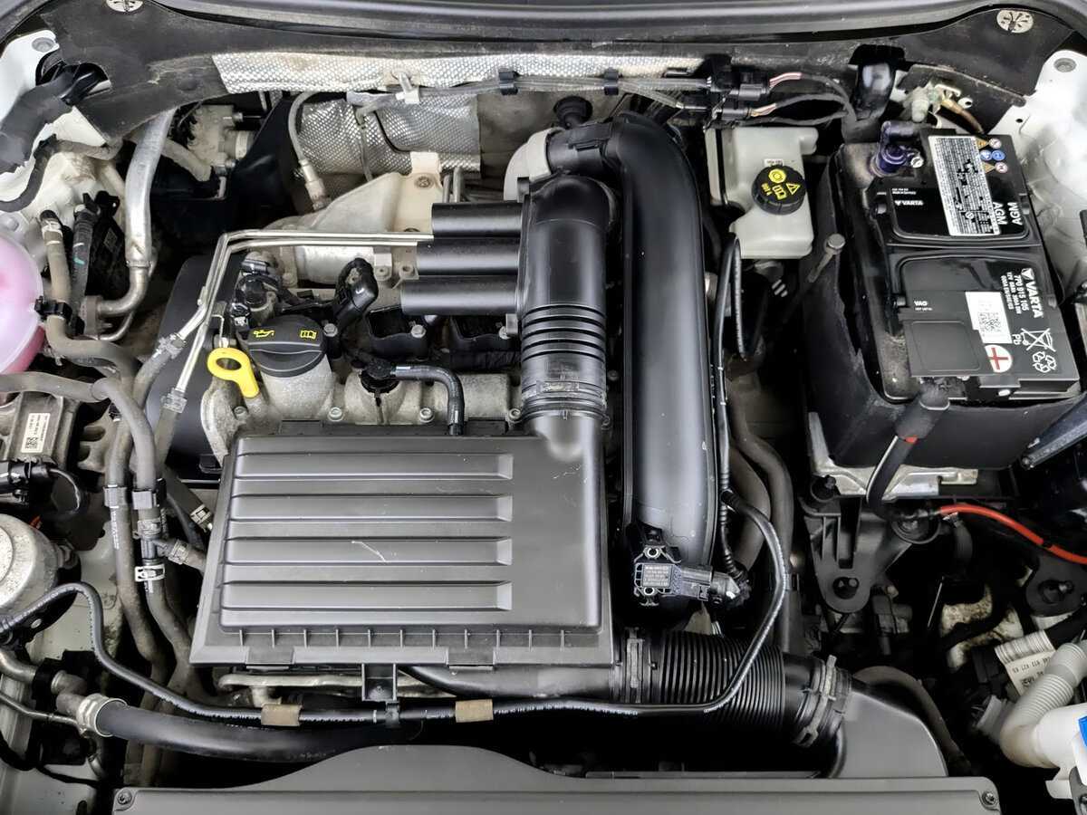 Б/У Шкода Карок 2021 года. Фото: #8