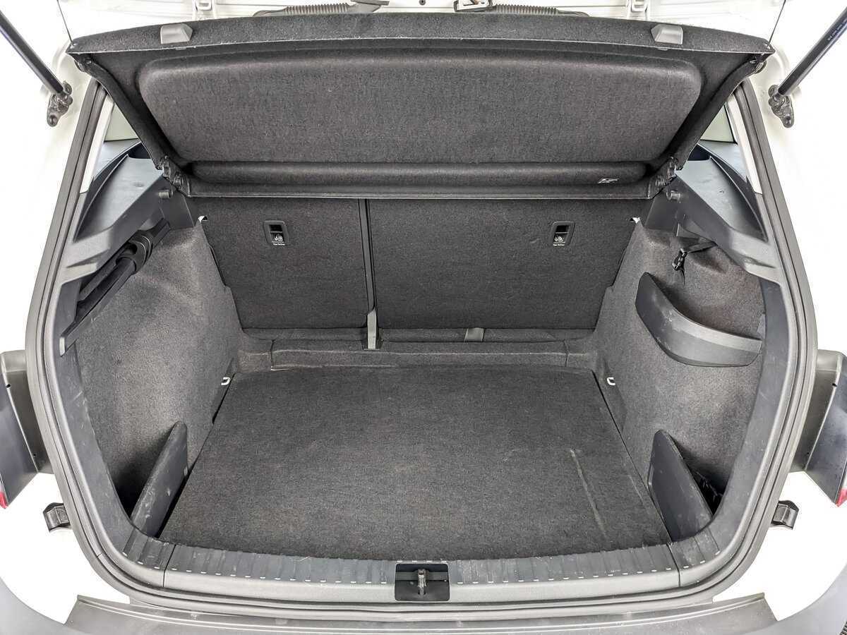 Б/У Шкода Карок 2021 года. Фото: #9