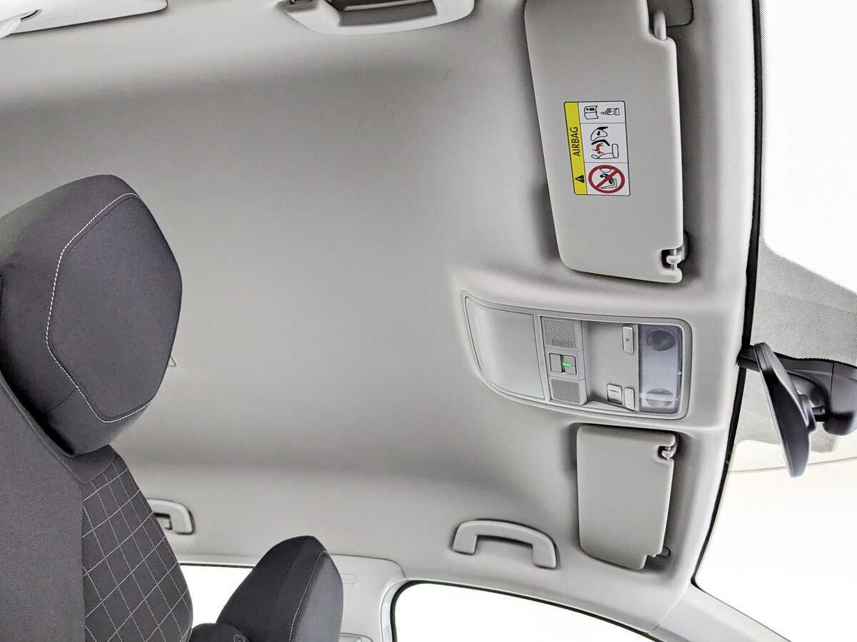 Б/У Шкода Карок 2021 года. Фото: #21