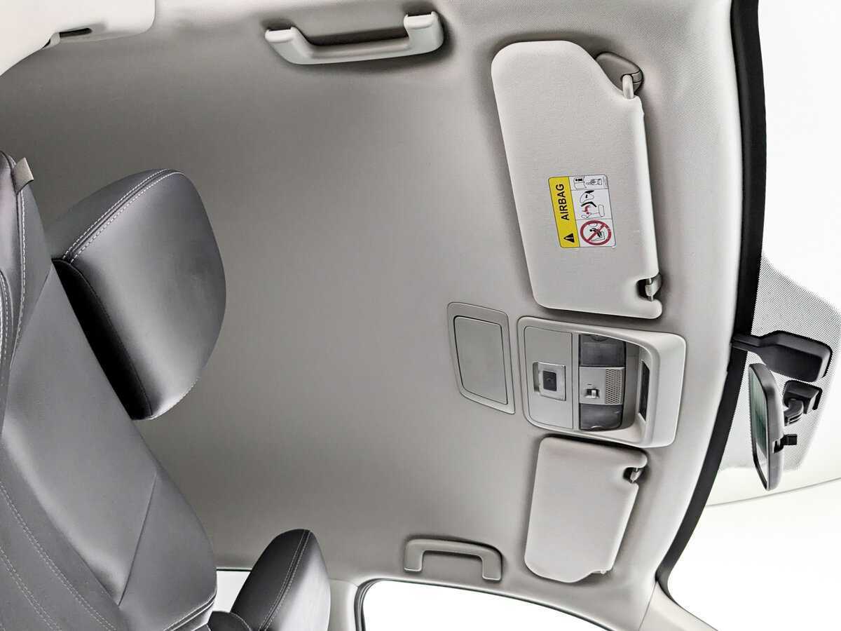 Б/У Митсубиши Оутлэндер 2021 года. Фото: #21