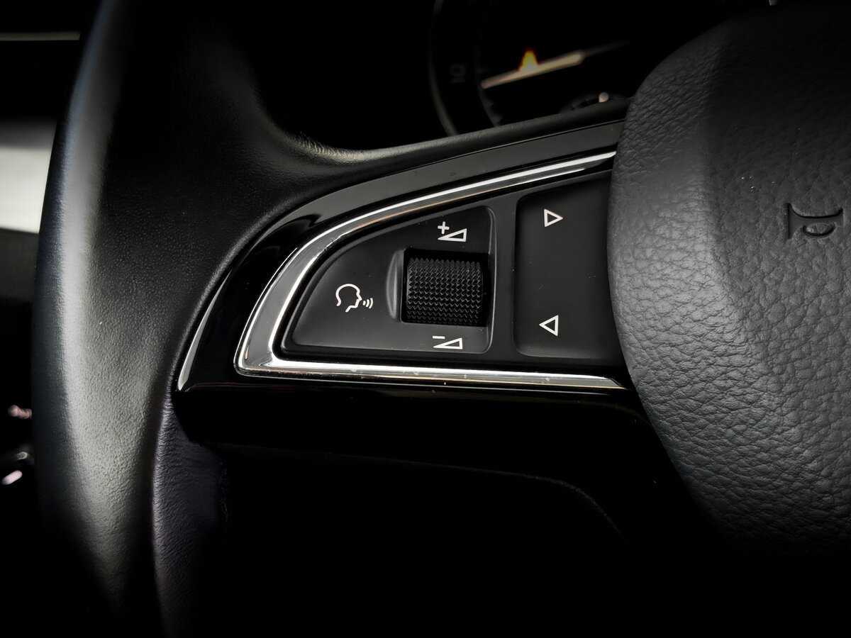 Б/У Шкода Суперб 2018 года. Фото: #25