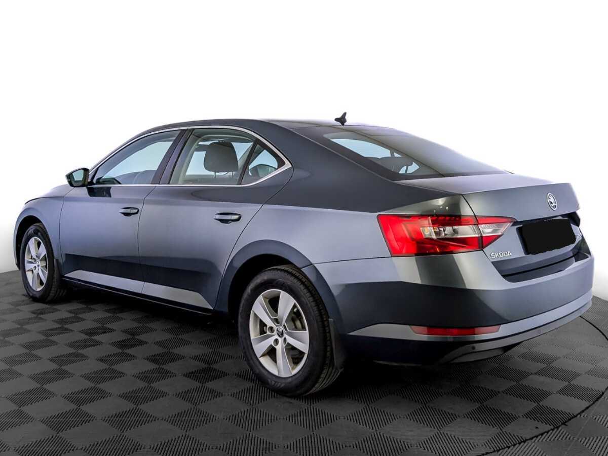 Б/У Шкода Суперб 2019 года. Фото: #6