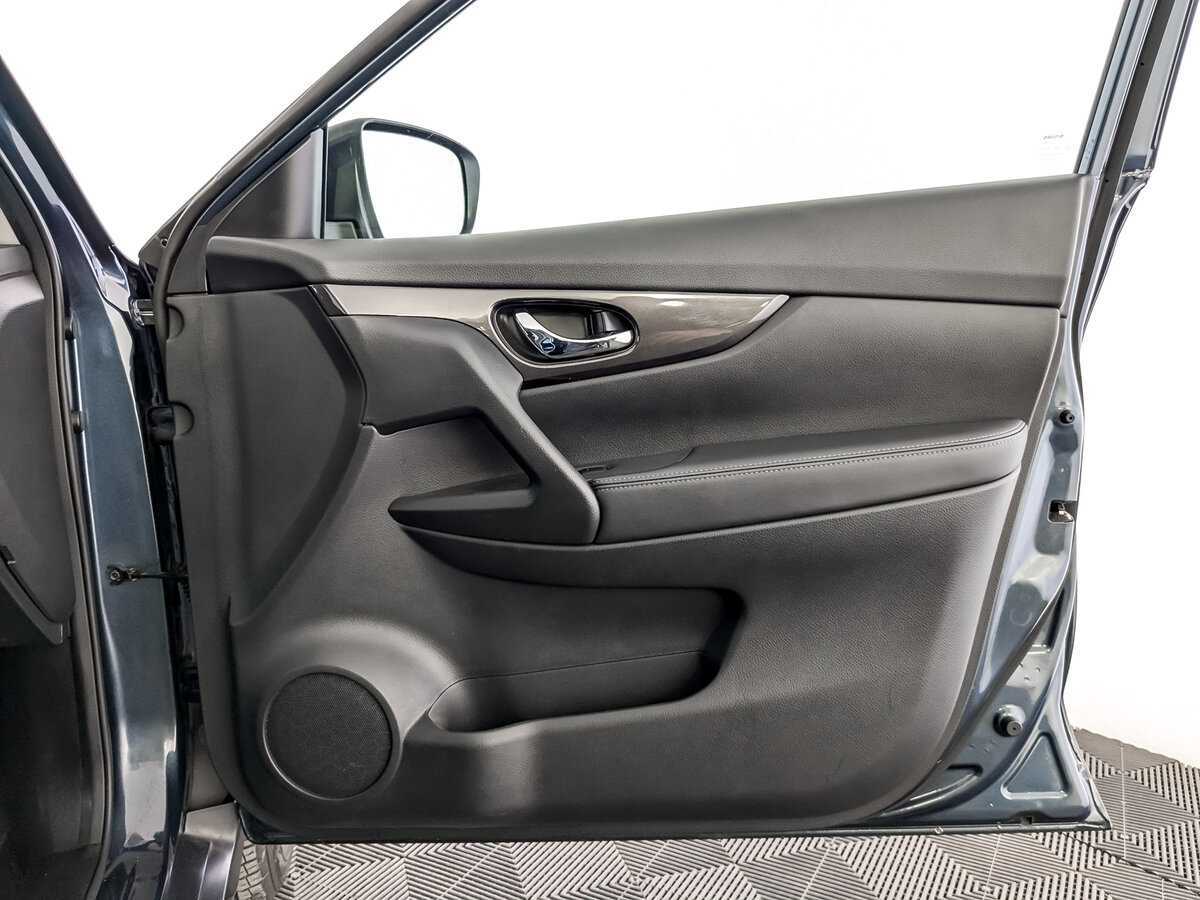 Б/У Ниссан Икс-Трейл 2019 года. Фото: #23