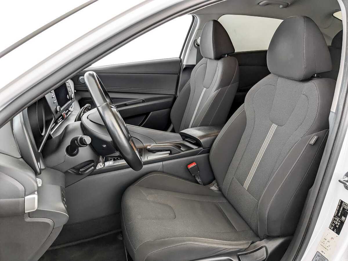 Б/У Хендай Елантра 2021 года. Фото: #17