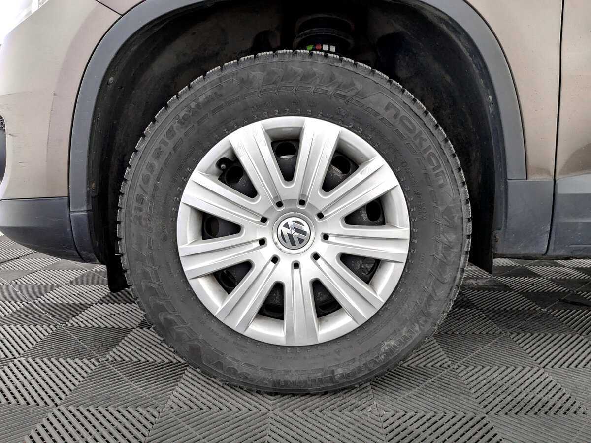 Б/У Фольксваген Тигуан 2016 года. Фото: #17