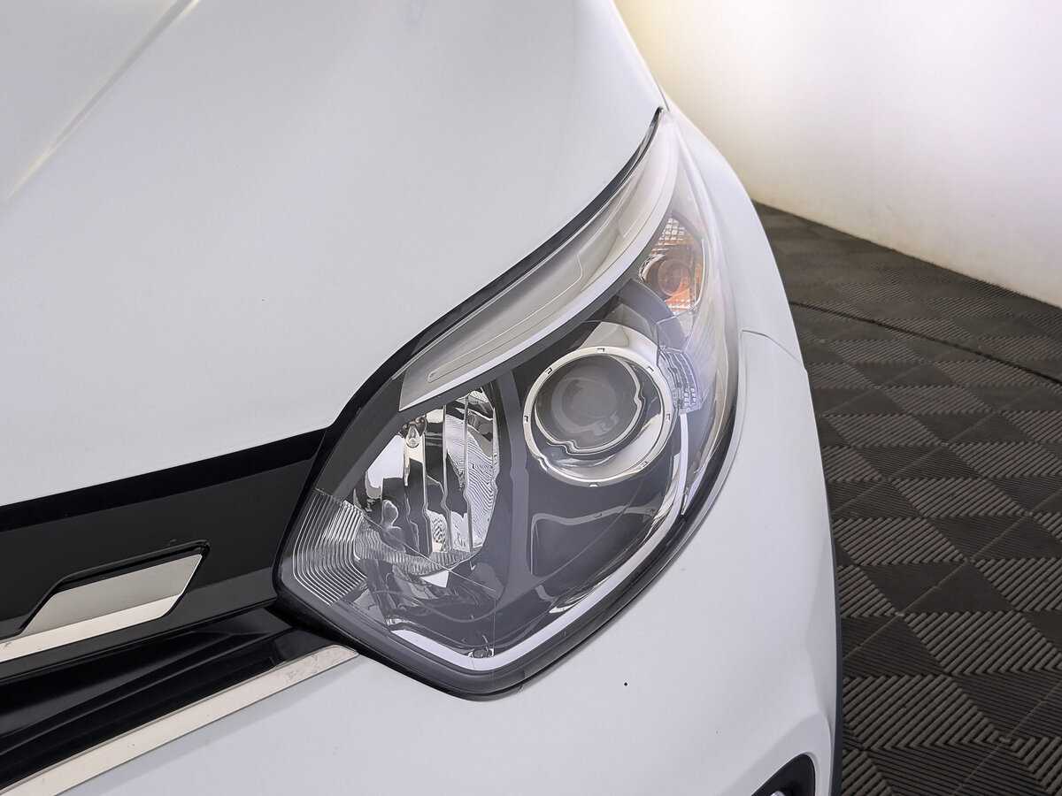 Б/У Рено Каптюр 2021 года. Фото: #10