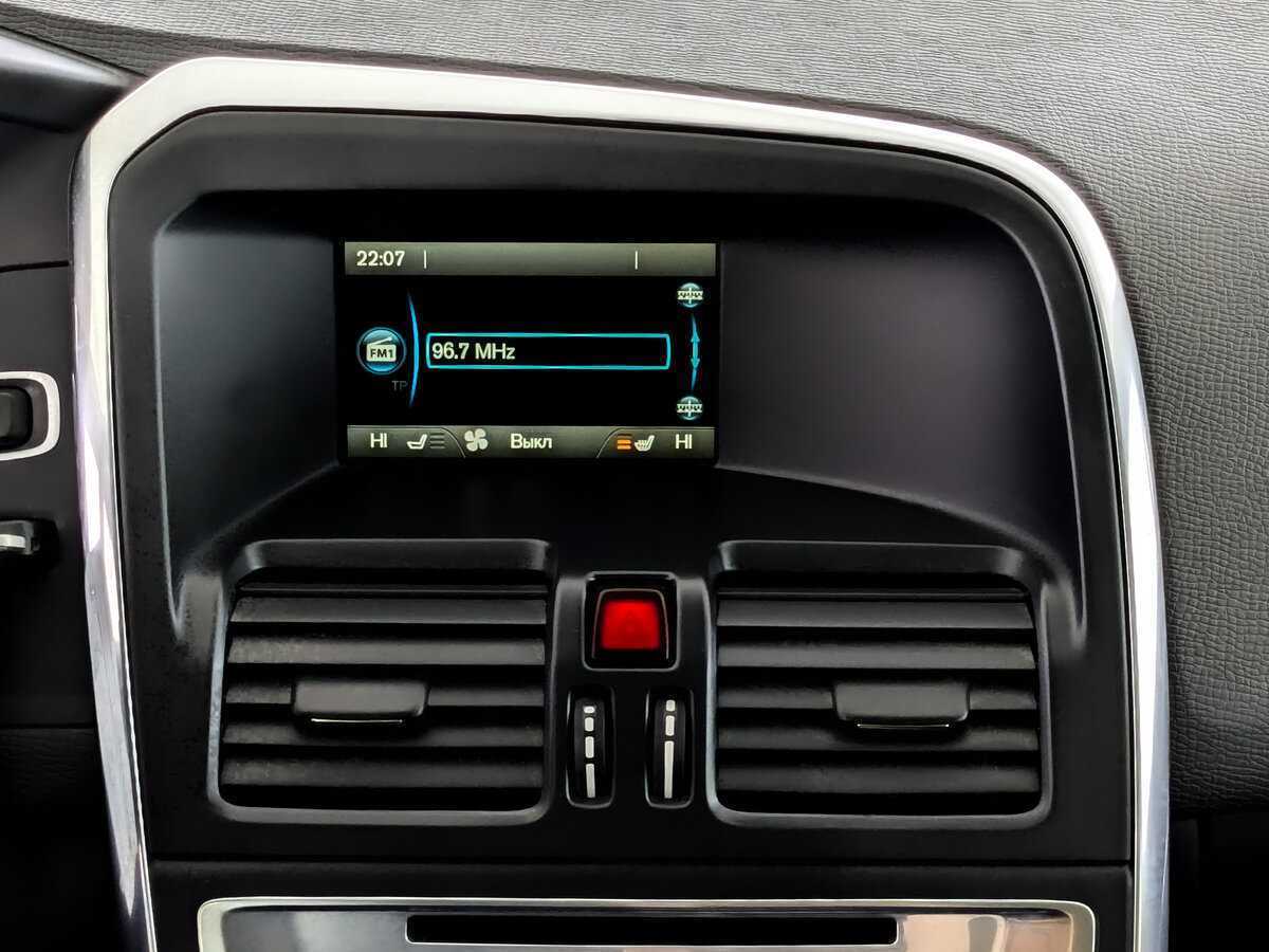 Б/У Вольво ИксЦ60 2012 года. Фото: #14