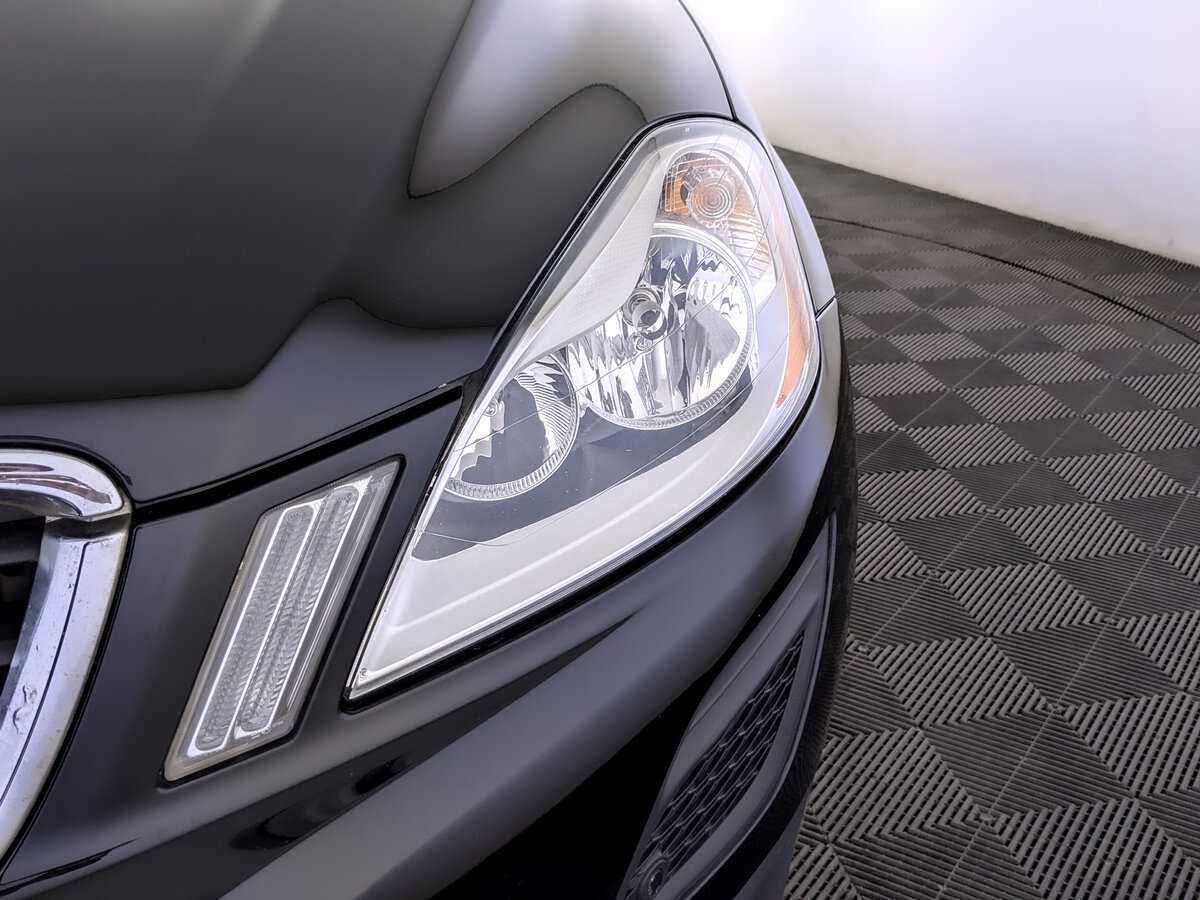 Б/У Вольво ИксЦ60 2012 года. Фото: #16