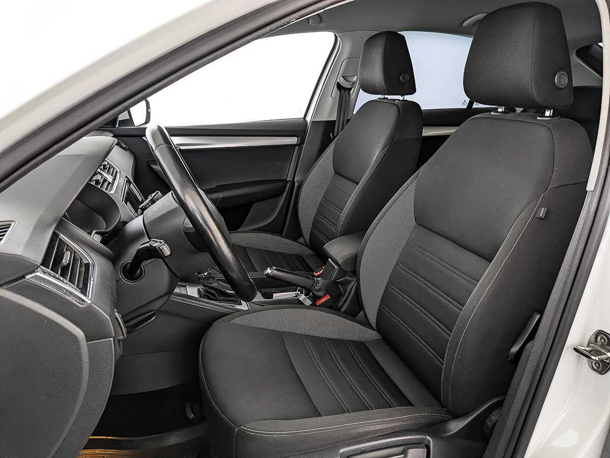 Б/У Шкода Октавия 2020 года. Фото: #17