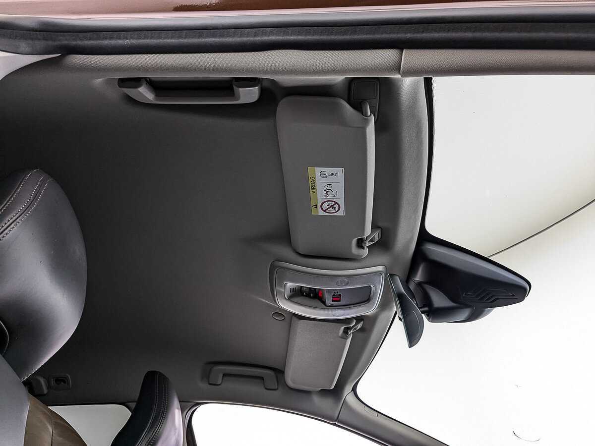 Б/У Вольво ИксЦ60 2014 года. Фото: #22