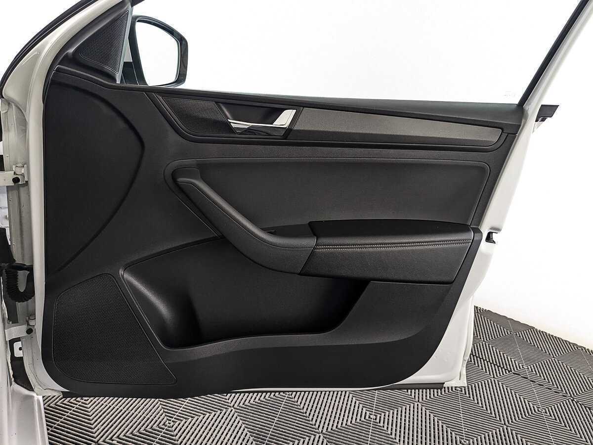 Б/У Шкода Рапид 2020 года. Фото: #22