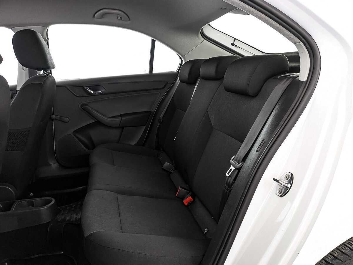 Б/У Шкода Рапид 2017 года. Фото: #15