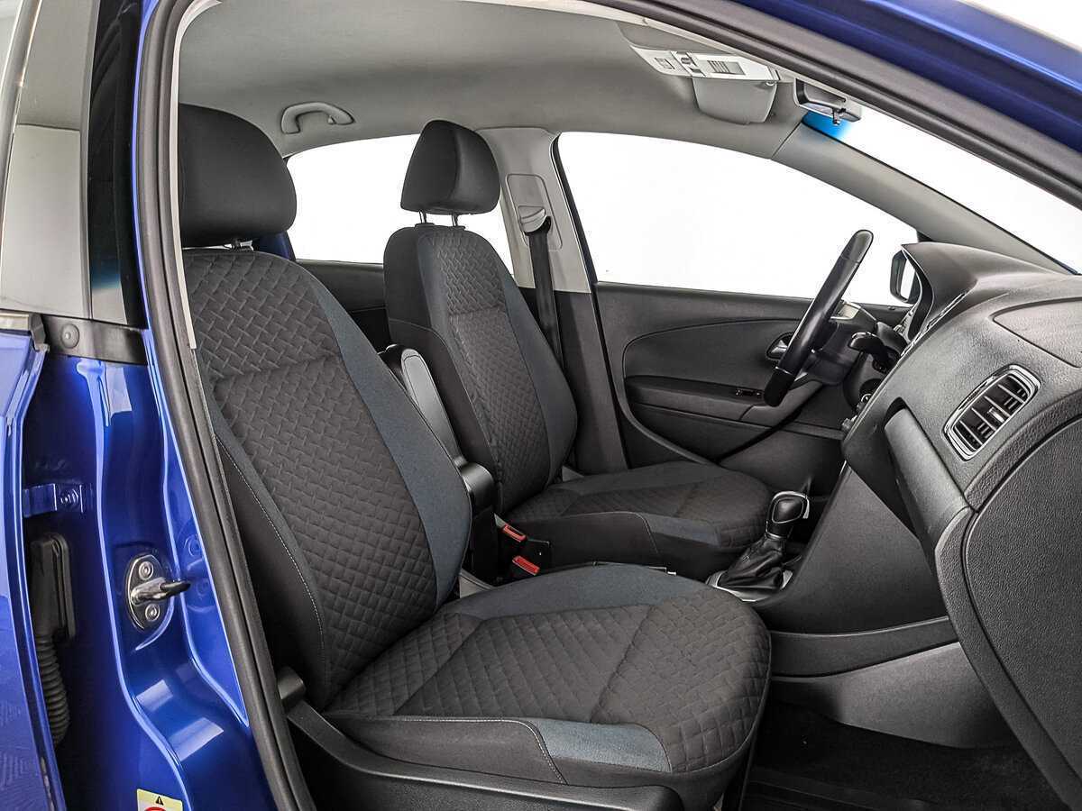 Б/У Фольксваген Поло 2019 года. Фото: #23