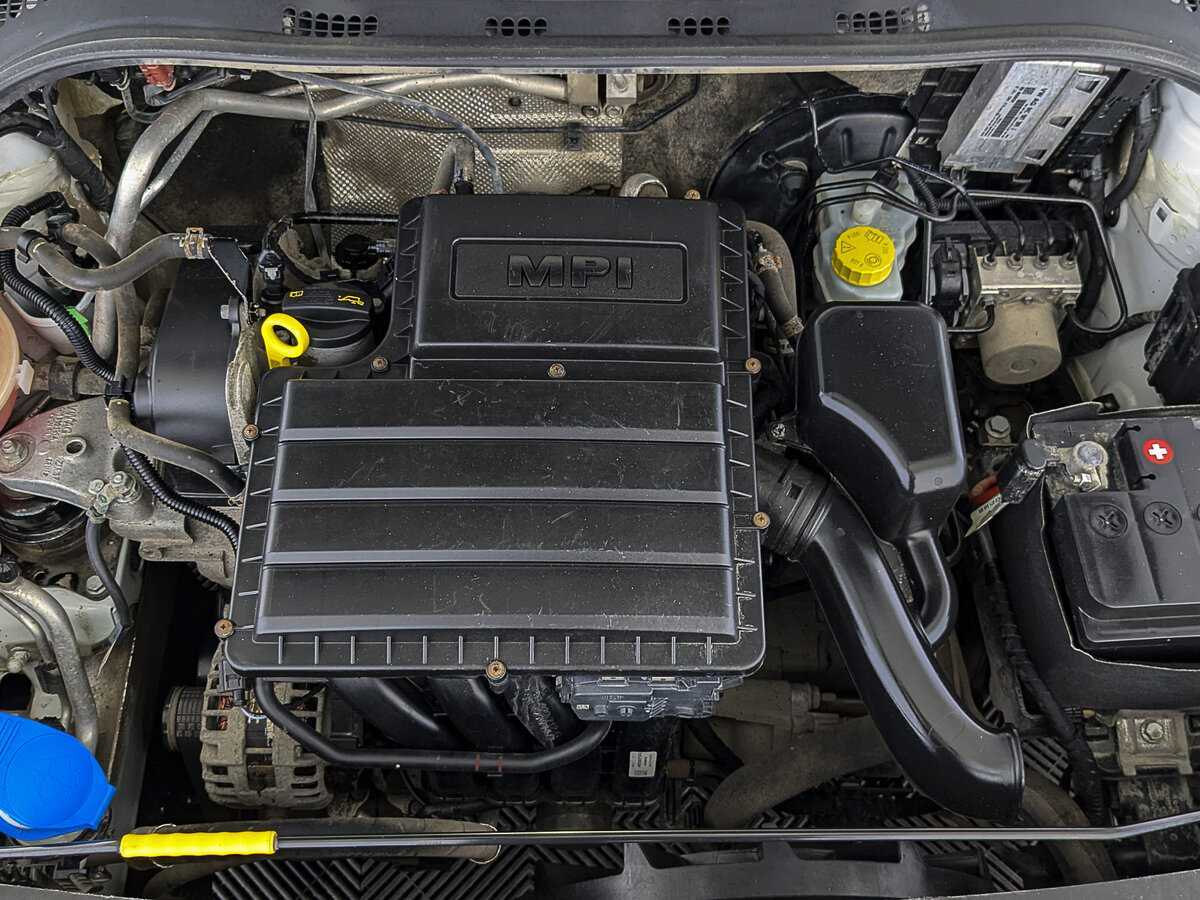 Б/У Шкода Рапид 2017 года. Фото: #8