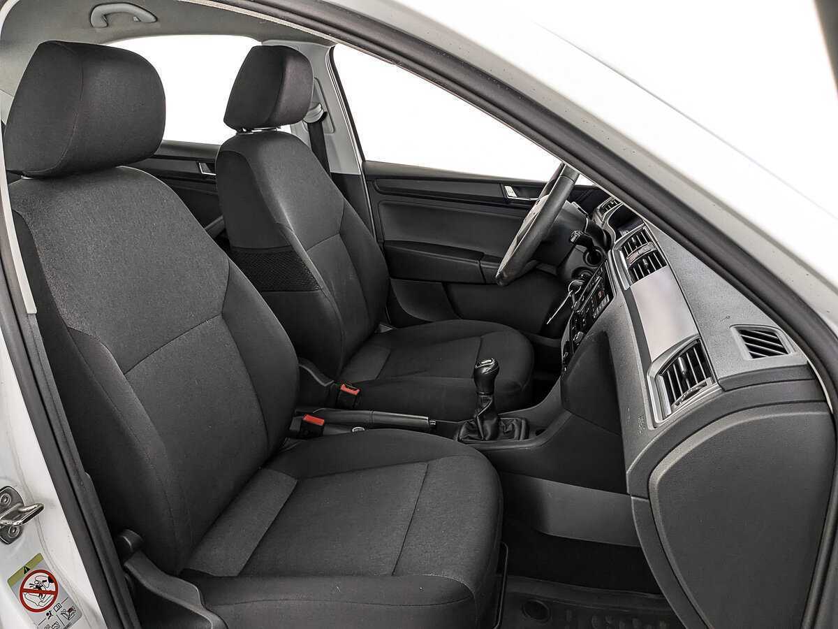 Б/У Шкода Рапид 2019 года. Фото: #22