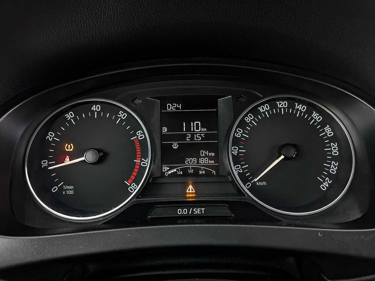 Б/У Шкода Рапид 2017 года. Фото: #15