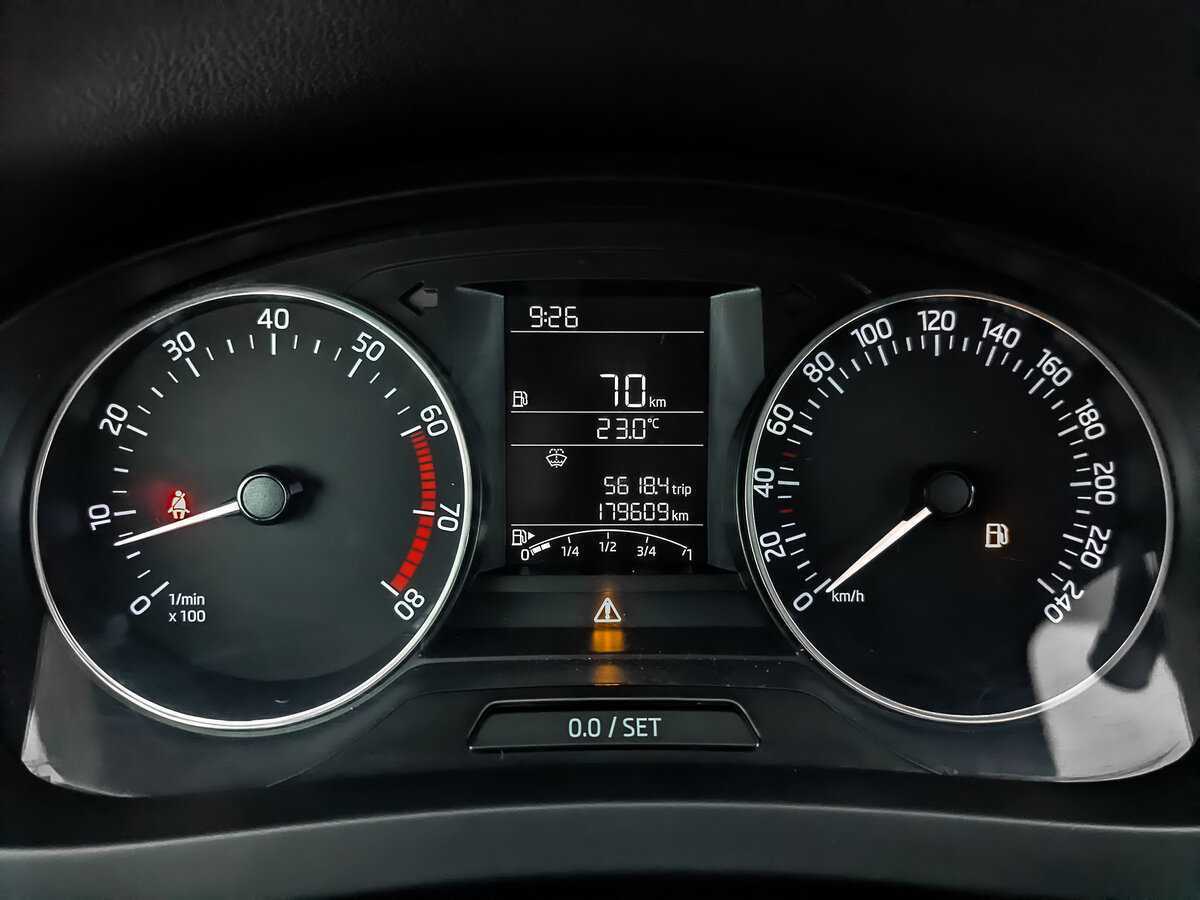 Б/У Шкода Рапид 2017 года. Фото: #15