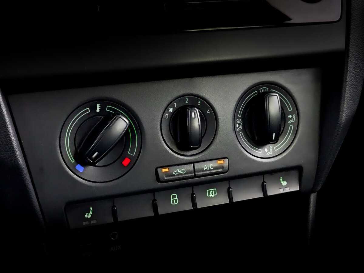 Б/У Шкода Рапид 2017 года. Фото: #24