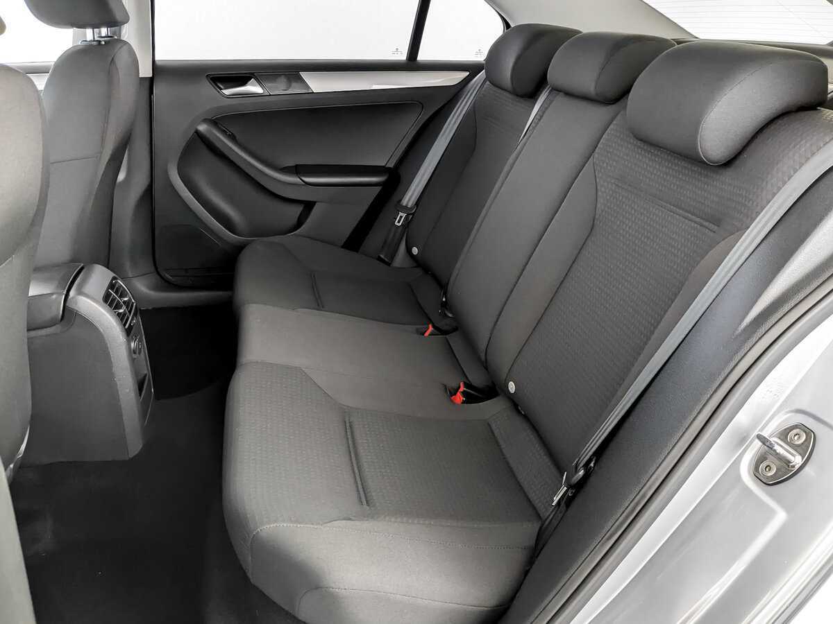 Б/У Фольксваген Джетта 2016 года. Фото: #11