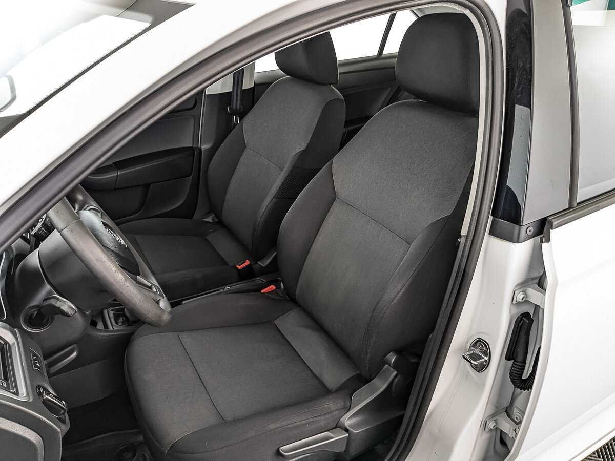 Б/У Шкода Рапид 2017 года. Фото: #19