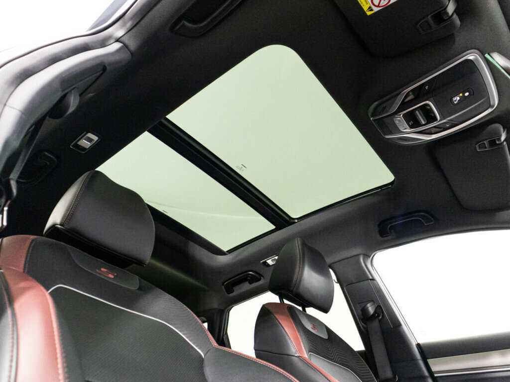 Б/У Джили Кулрэй 2021 года. Фото: #15