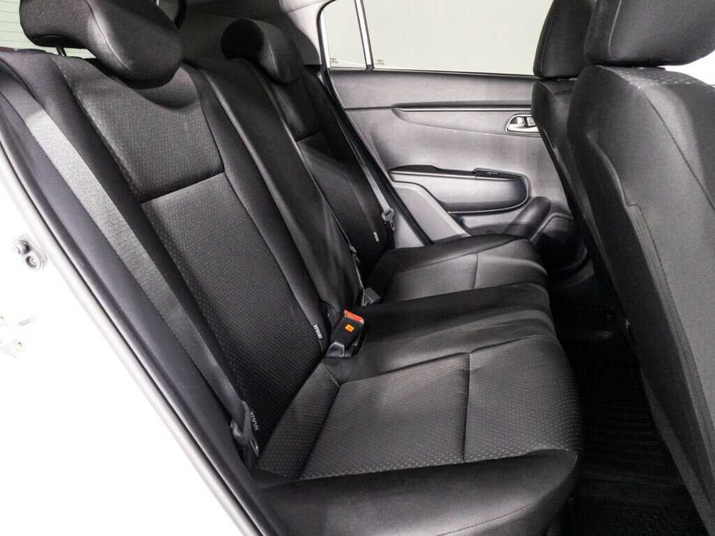 Б/У Киа Рио 2022 года. Фото: #17